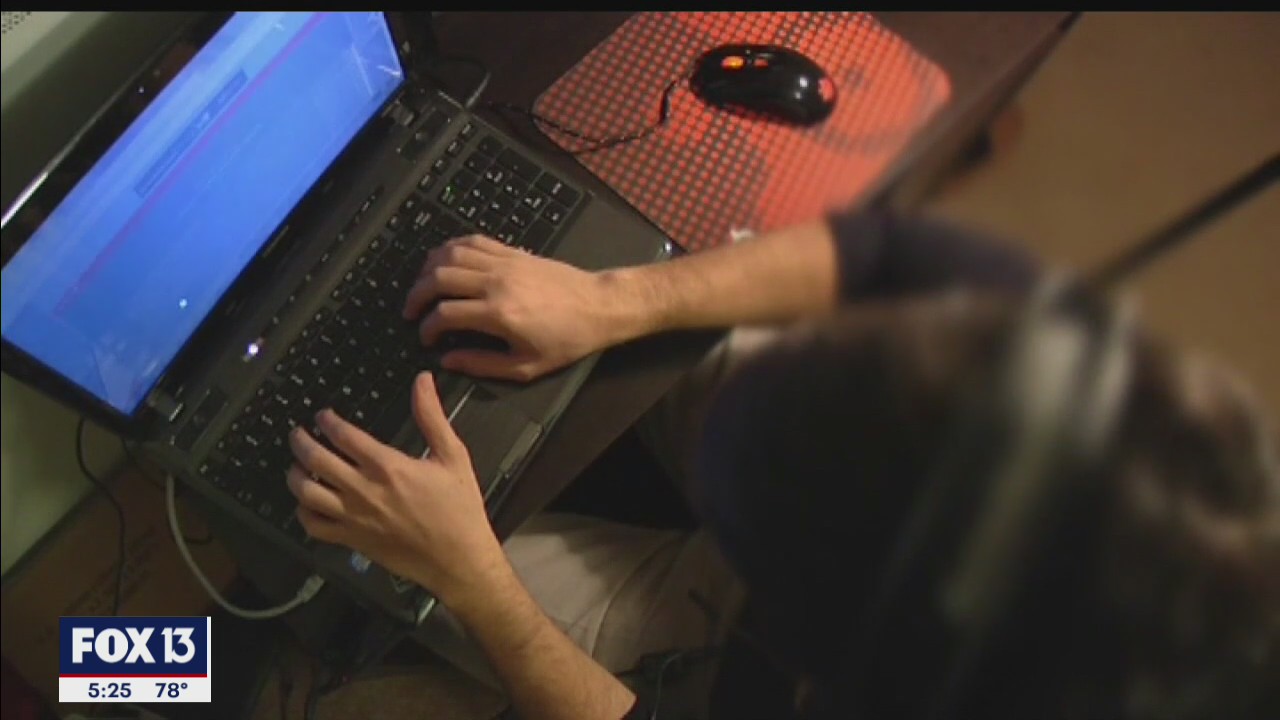 Here's how one man turns the tables on scam artists online