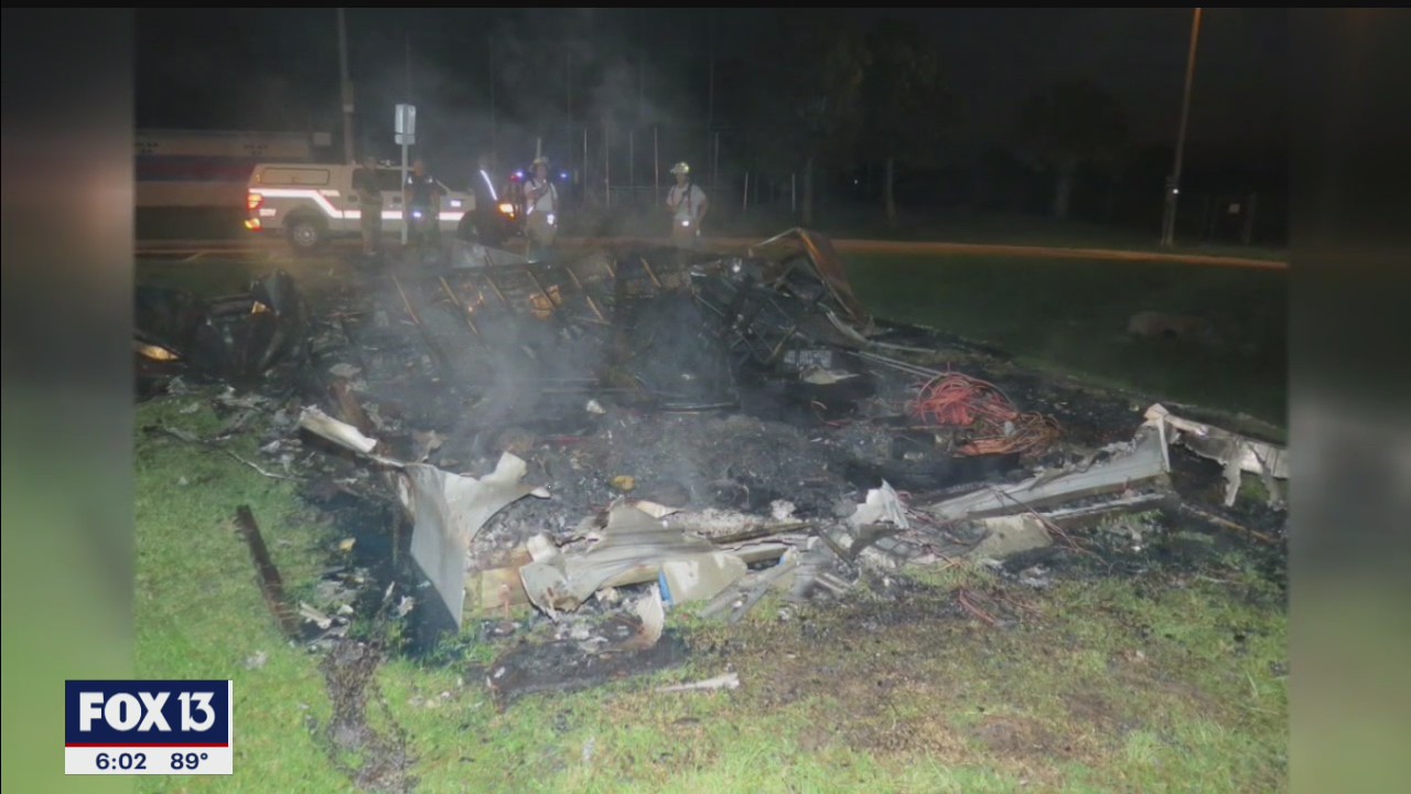 Men set TPD cruiser on fire