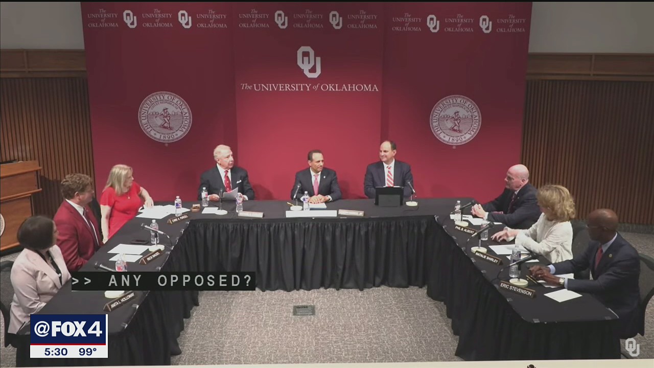 Texas, Oklahoma boards vote to accept invitation to SEC