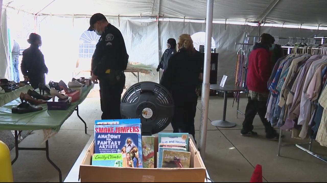 Donations pour in for Detroit police's Thanksgiving boutique