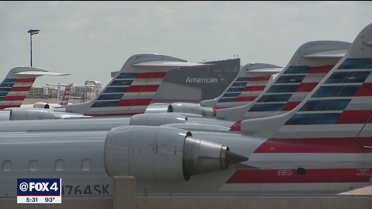American, Southwest Airlines working to cut costs as they report losses due to COVID-19 pandemic