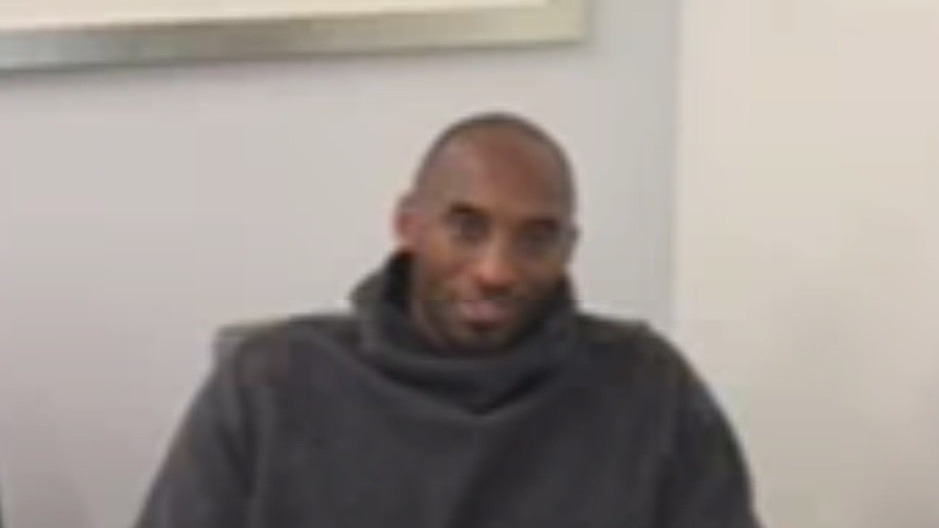 Kobe Bryant pays tribute to his high school coach