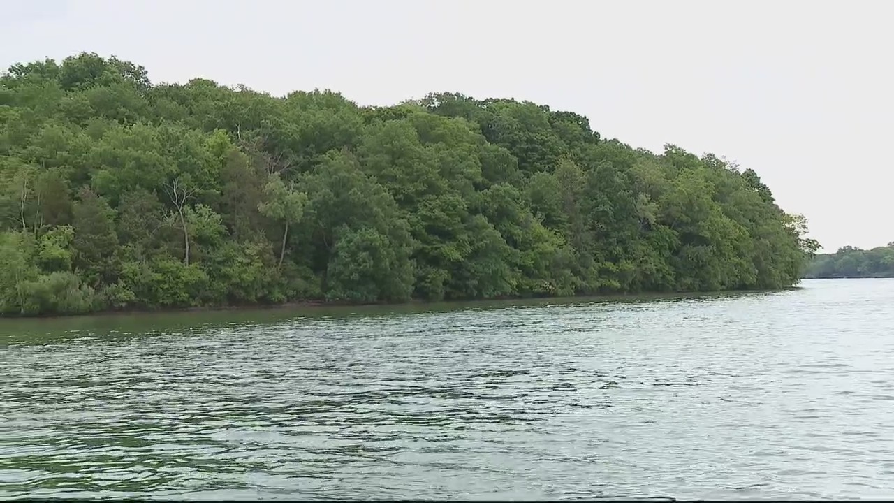 Take a tour of Orchard Lake's little-known Apple Island