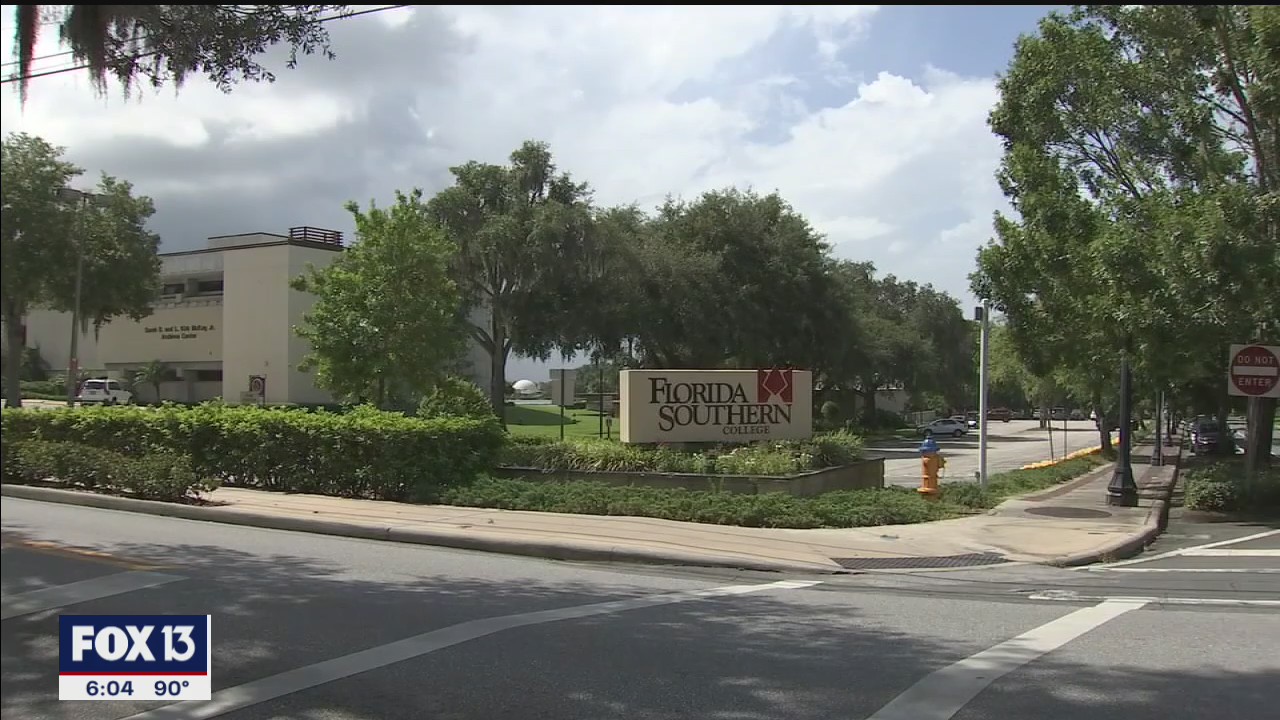 College students, parents want their money back