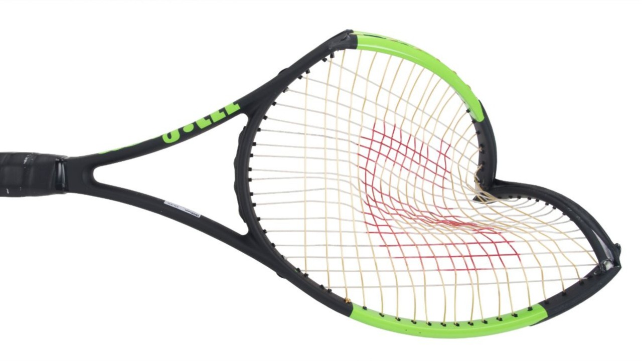 Serena's smashed racket sells for $20,910
