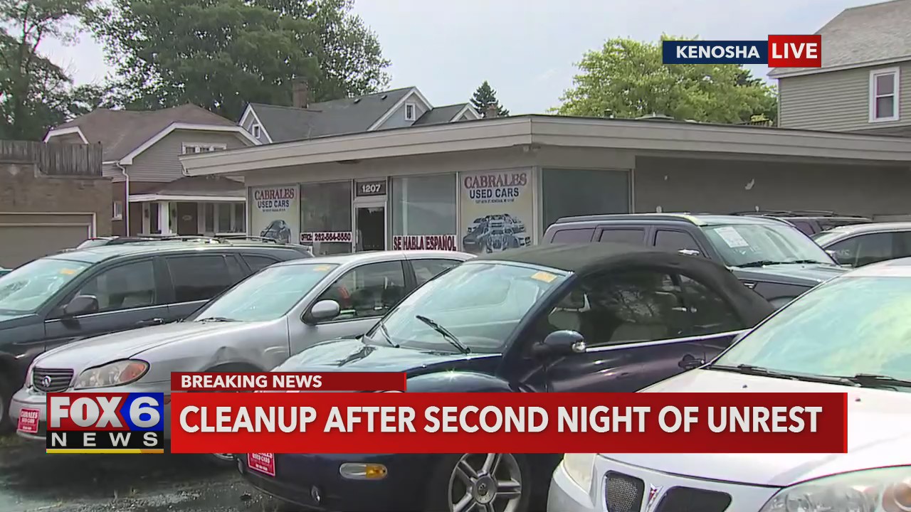 Cleanup underway after 2nd night of unrest in Kenosha
