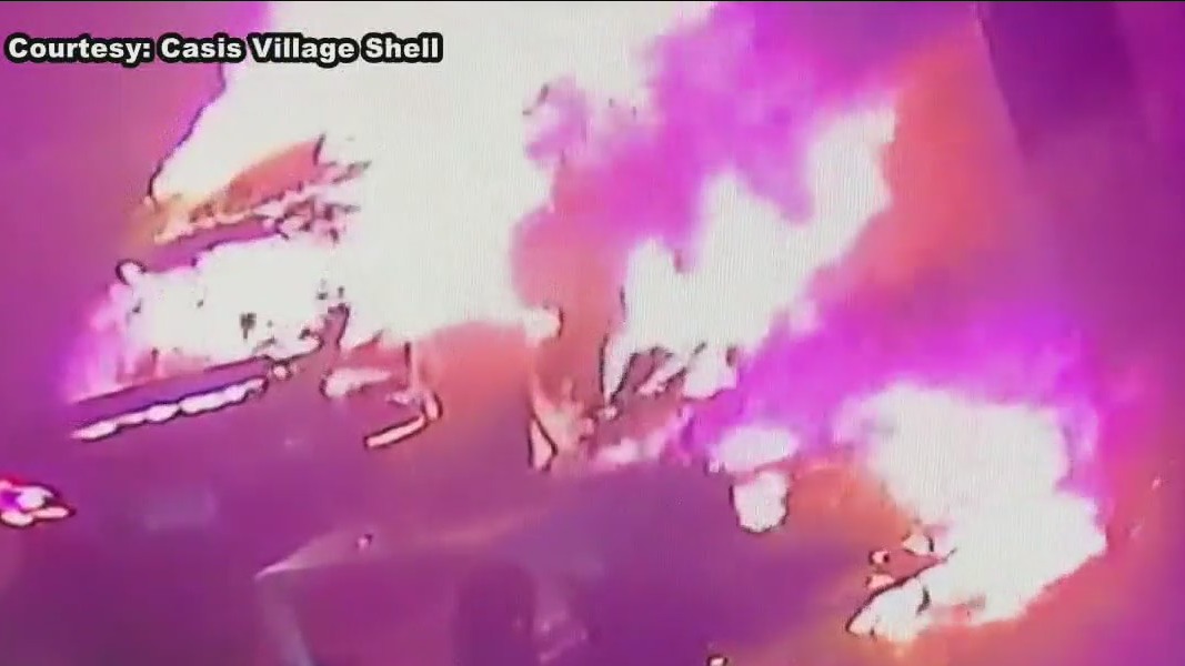 Austin Fire battles battery fire after Tesla crash