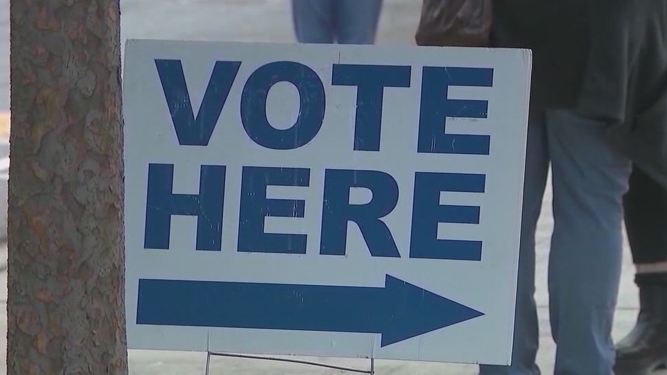 Pushing election bills forward in Texas legislature session