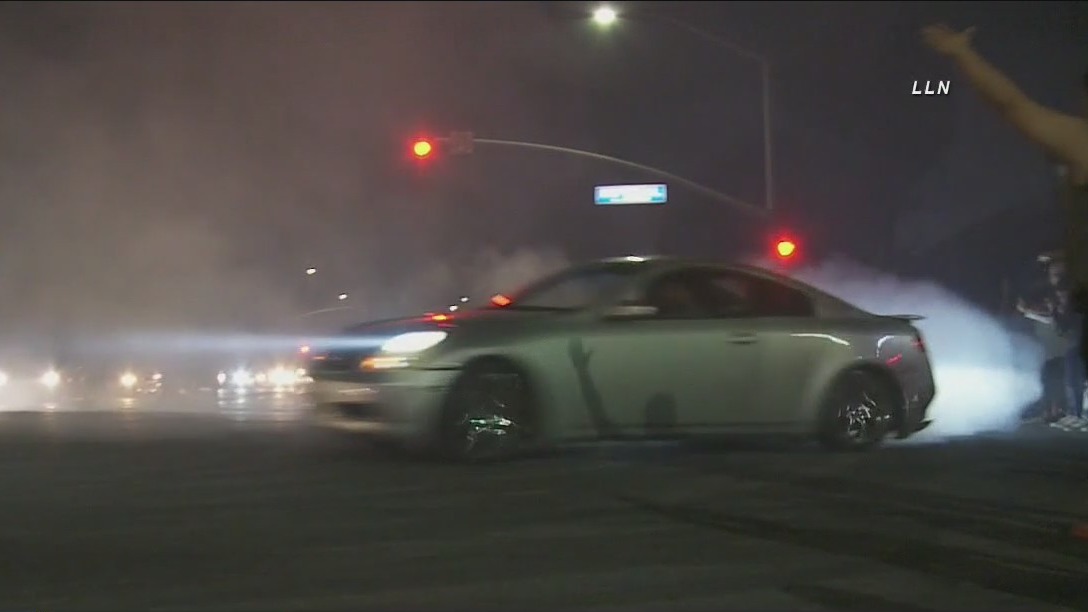 Santa Ana city leaders say you can get fined for watching a street race