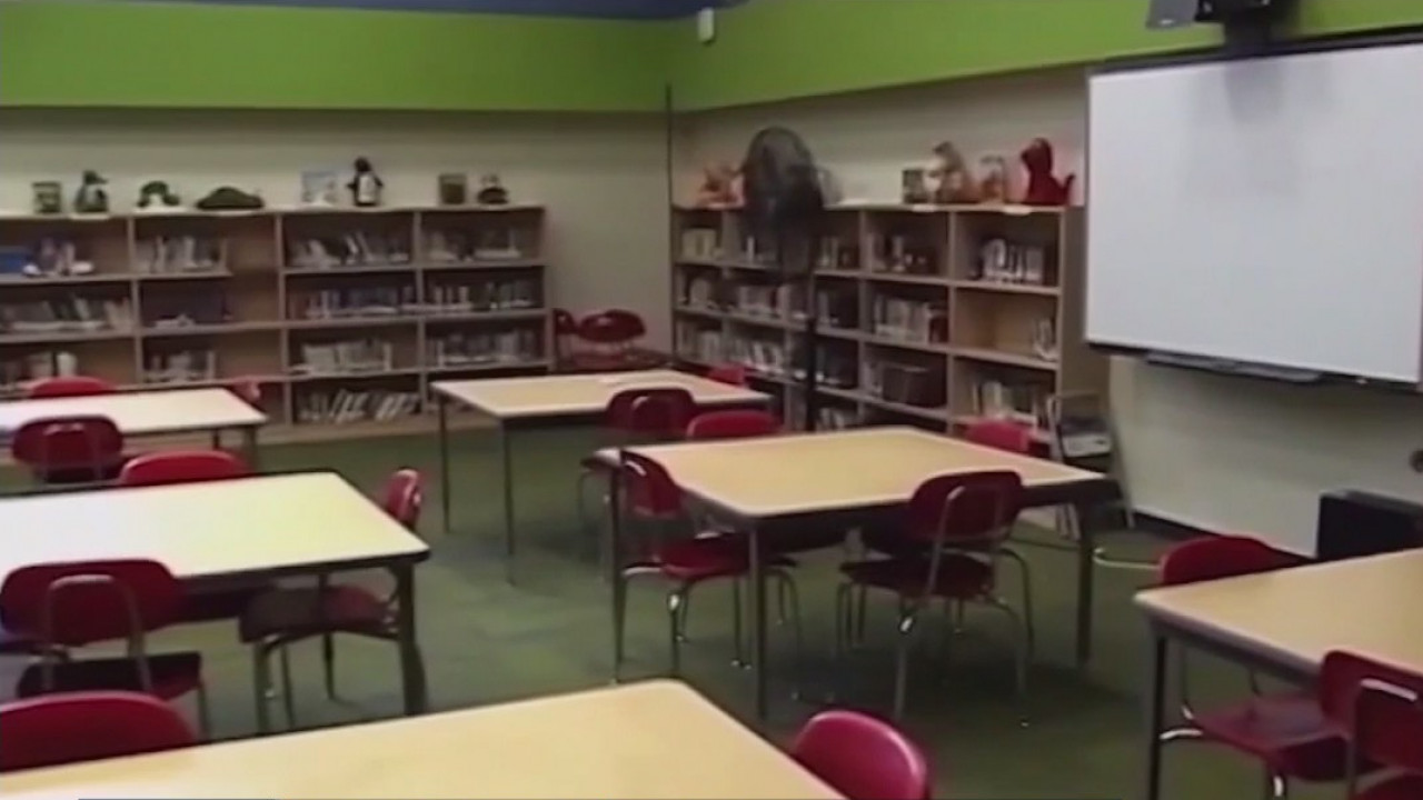 Over 1,000 teaching positions remain unfilled as Arizona faces teacher shortage