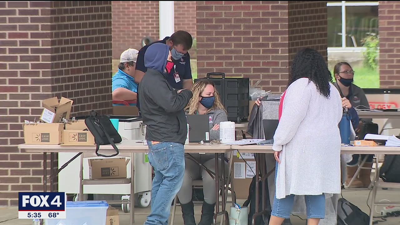 Some Duncanville ISD families upset district providing one device per household