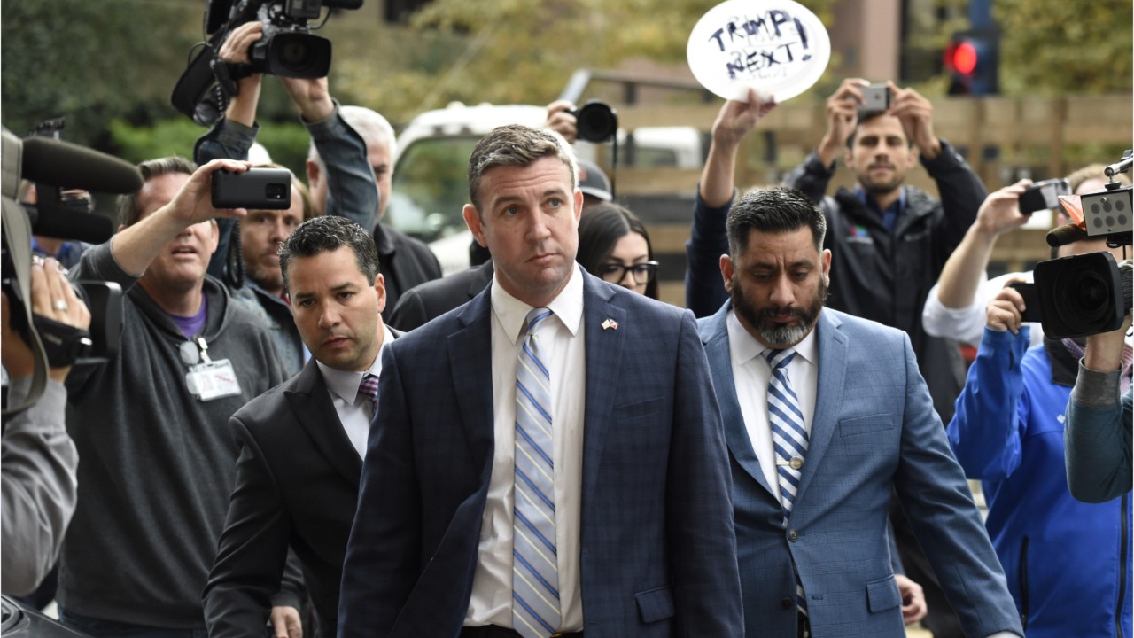 California Rep. Duncan Hunter announces resignation