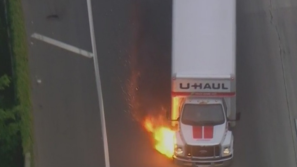 Suspect leads officers on pursuit in stolen U-Haul through LA, Orange counties