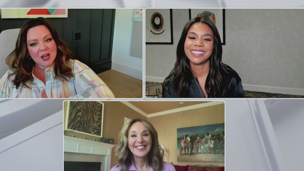 Melissa McCarthy and Regina Hall