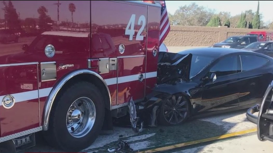 NTSB investigating Tesla autopilot crashes