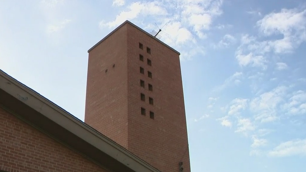 Old firehouse at downtown Phoenix park could become a restaurant