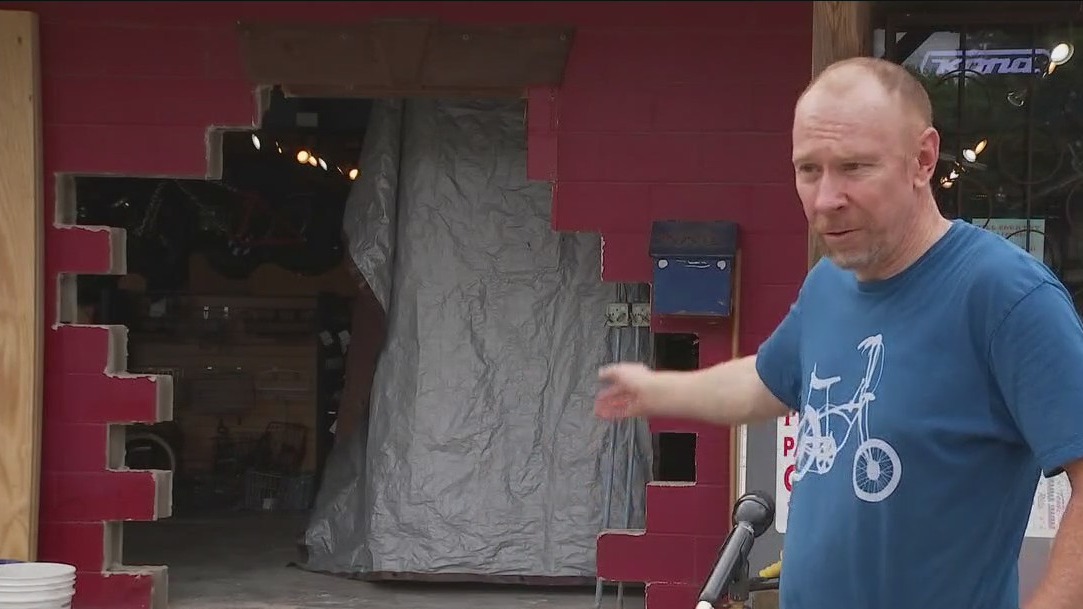 Thieves drive pick-up truck through Austin bike shop owner's store