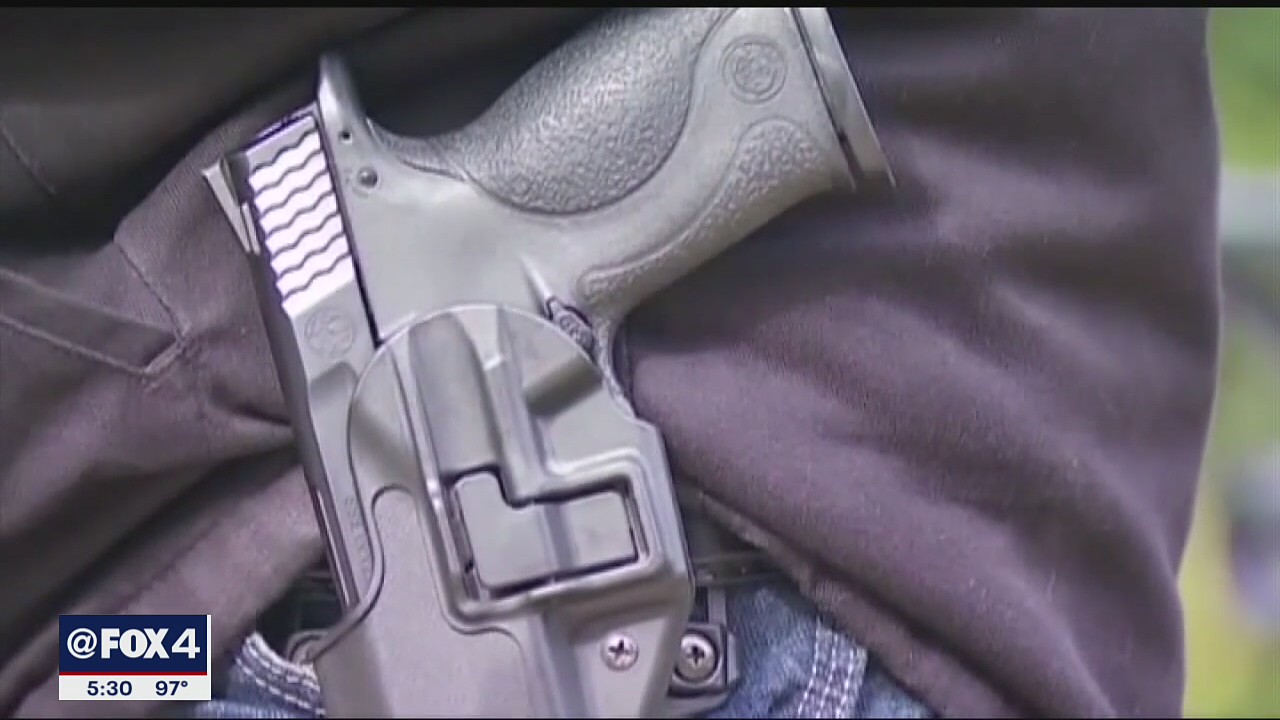 Texas governor signs new law allowing handguns without a permit