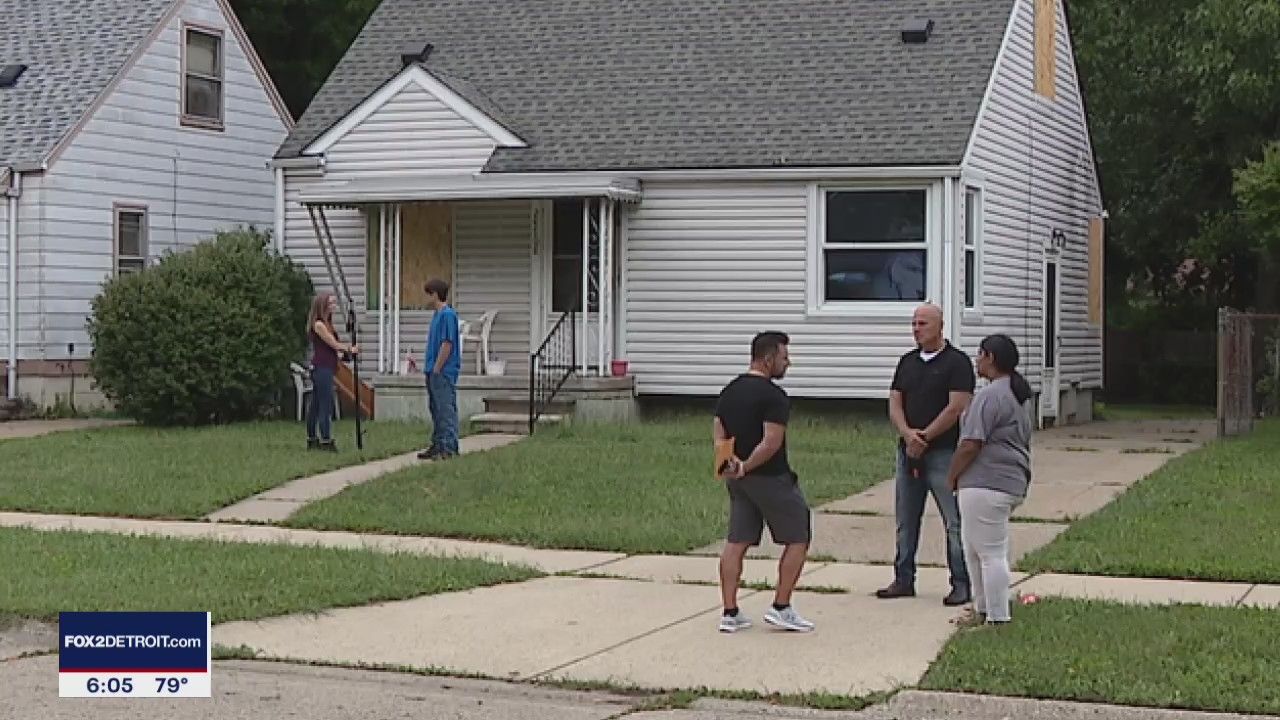 Dearborn Heights fatal house fire causes family to lose everything