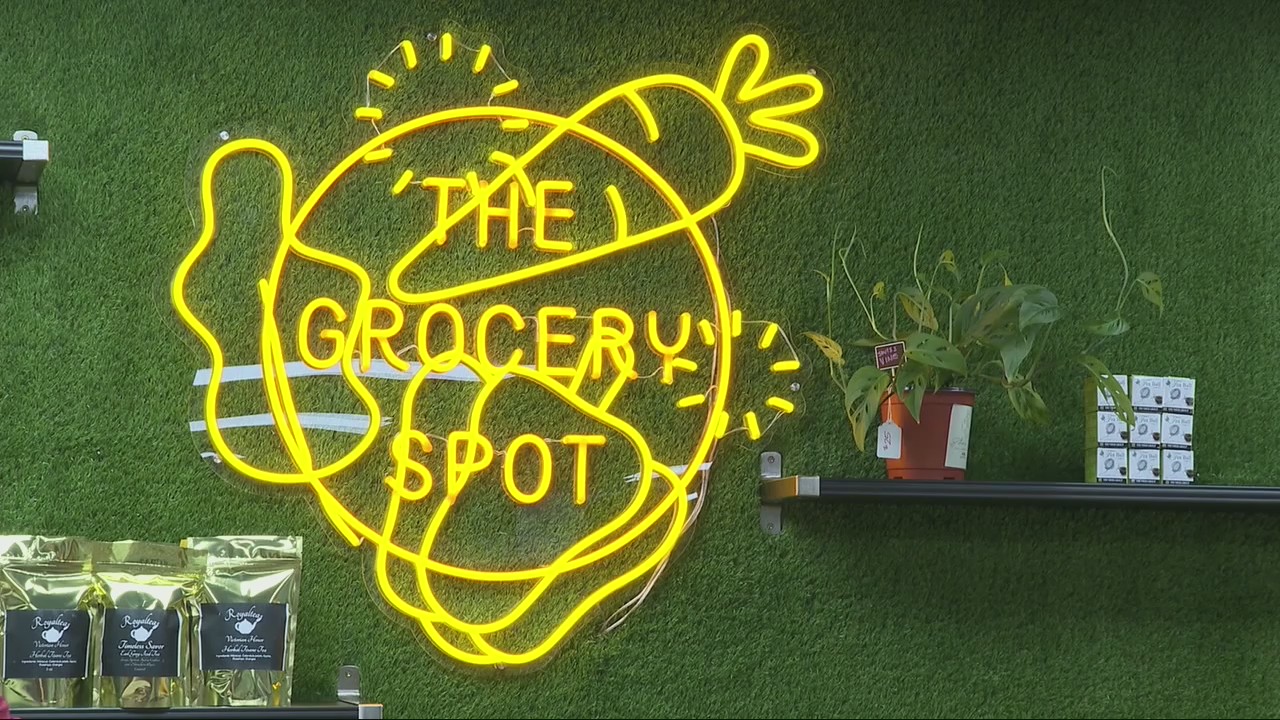 West Atlanta grocery store provides food and opportunities for neighborhood