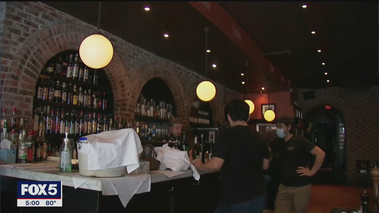 Indoor dining returns to NYC