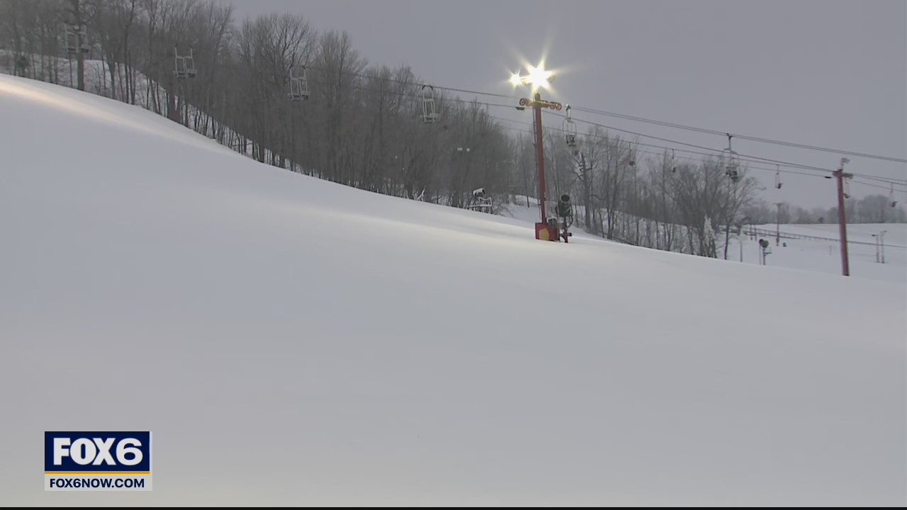 If you’re looking to ski, snowboard or go tubing there’s plenty of space and snow at Sunburst Winter Sports Park