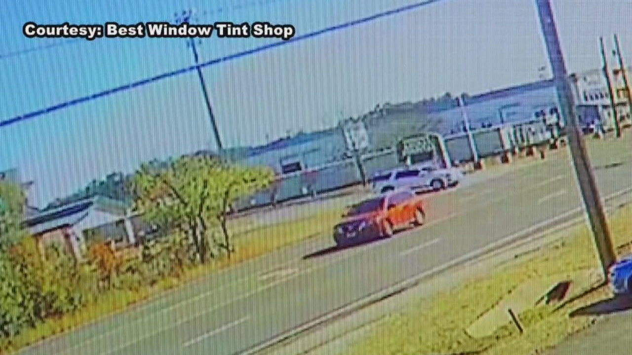 Video shows car chase in Cedar Park that left officer, K-9 injured