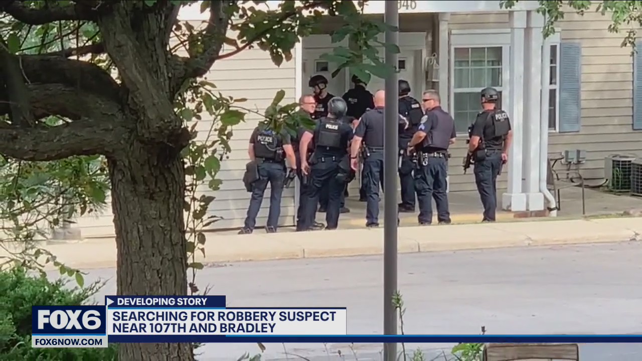 Police: Armed robbery, pursuit into Milwaukee