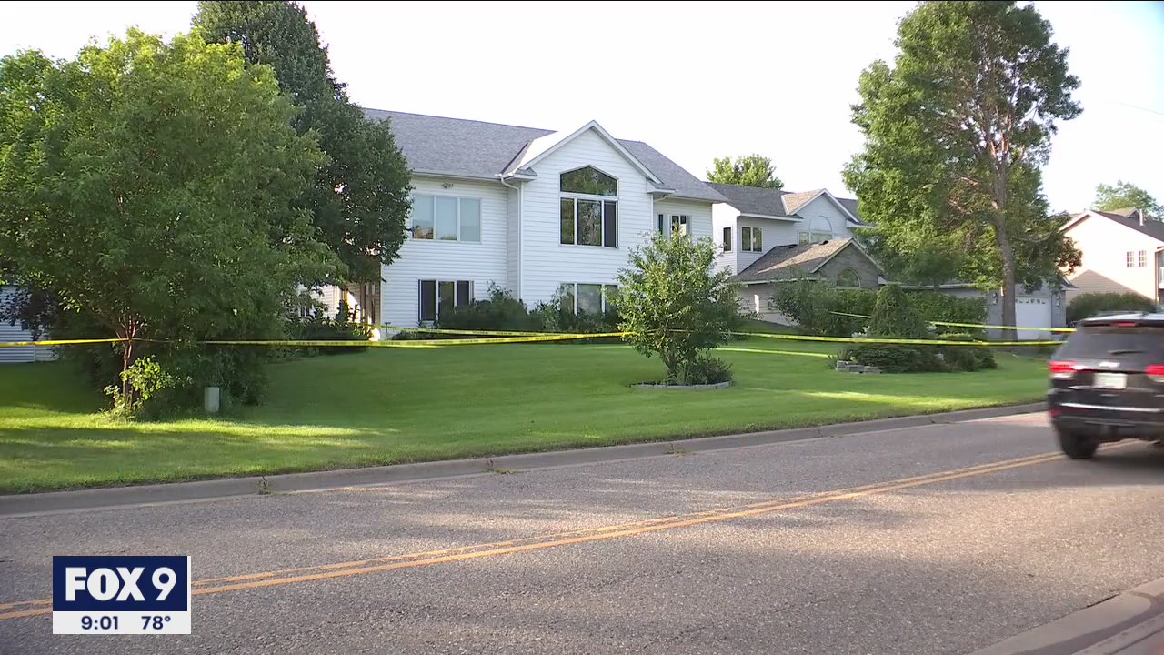 20-year-old man arrested after allegedly killing mother in Big Lake, Minnesota