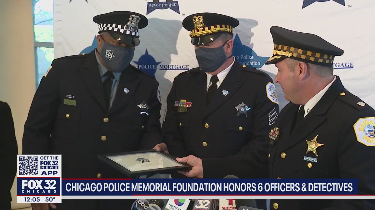 6 Chicago officers, detectives honored for capturing dangerous sexual predator