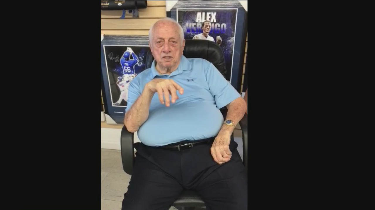 Tommy Lasorda's moment with FOX 11's Amanda Salas