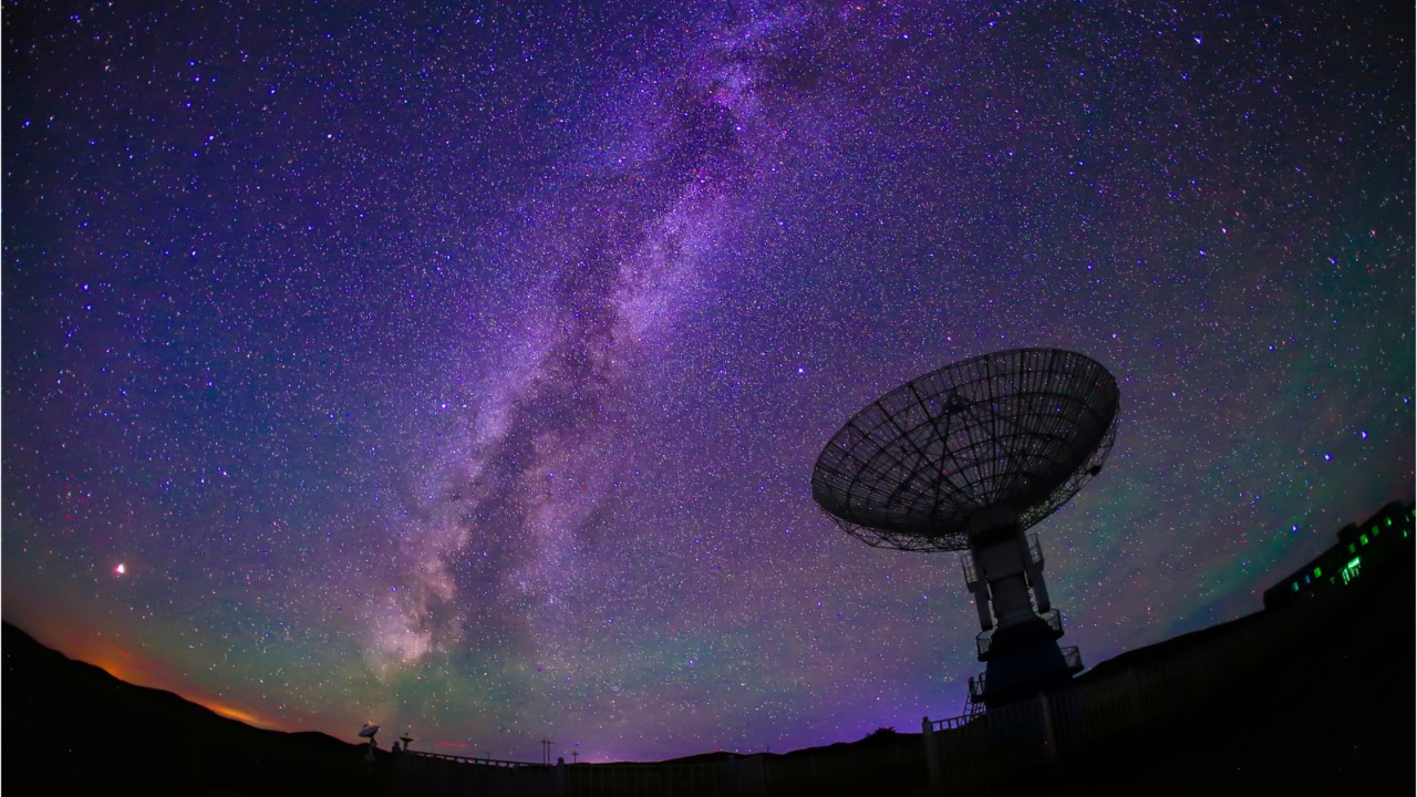 8 new repeating radio signals discovered coming from beyond the Milky Way galaxy