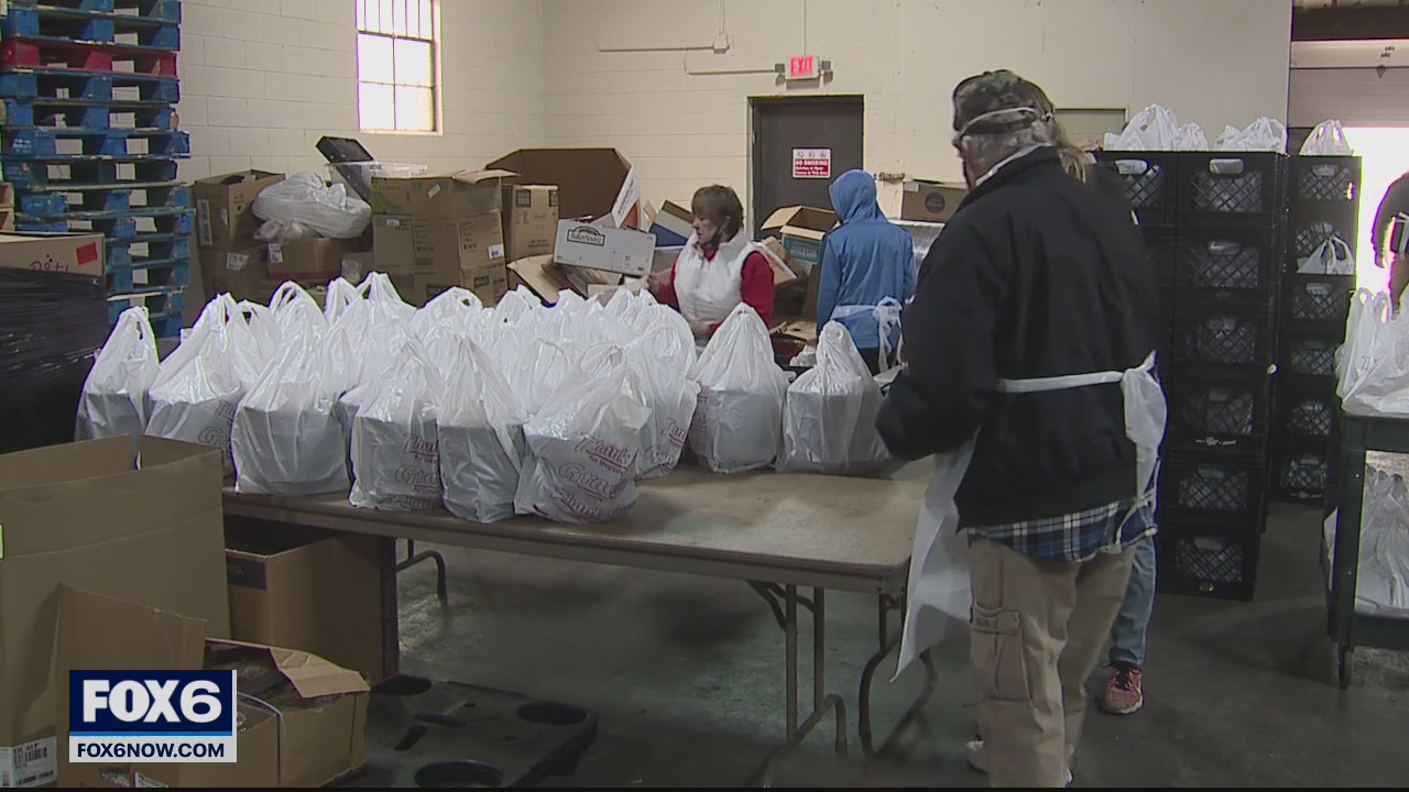 Area seniors get Thanksgiving meal that almost wasn’t