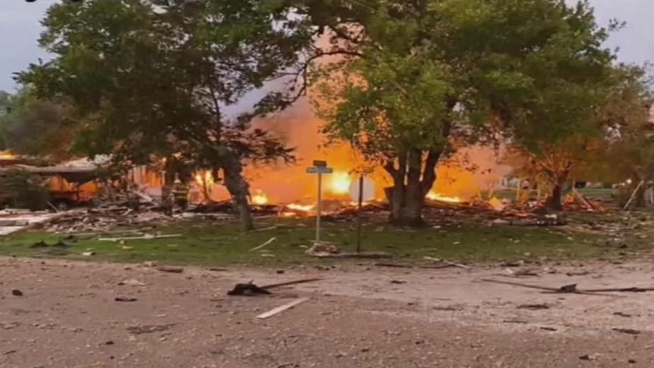 Two people severely hurt in house explosion in Ellinger