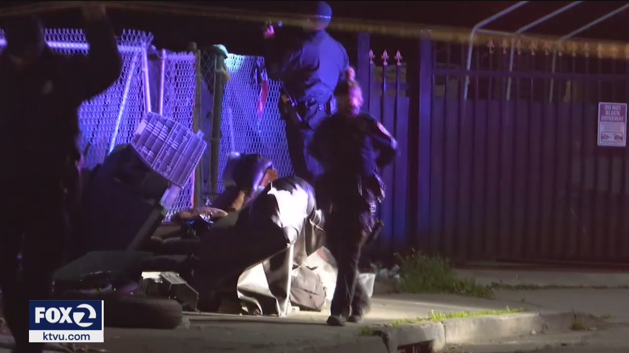 Homeless man set on fire in East Oakland