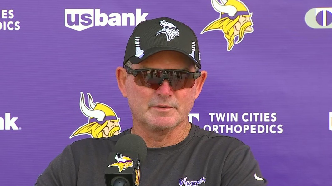 Vikings coach invited Dr. Osterholm to talk to team about COVID-19 vaccine