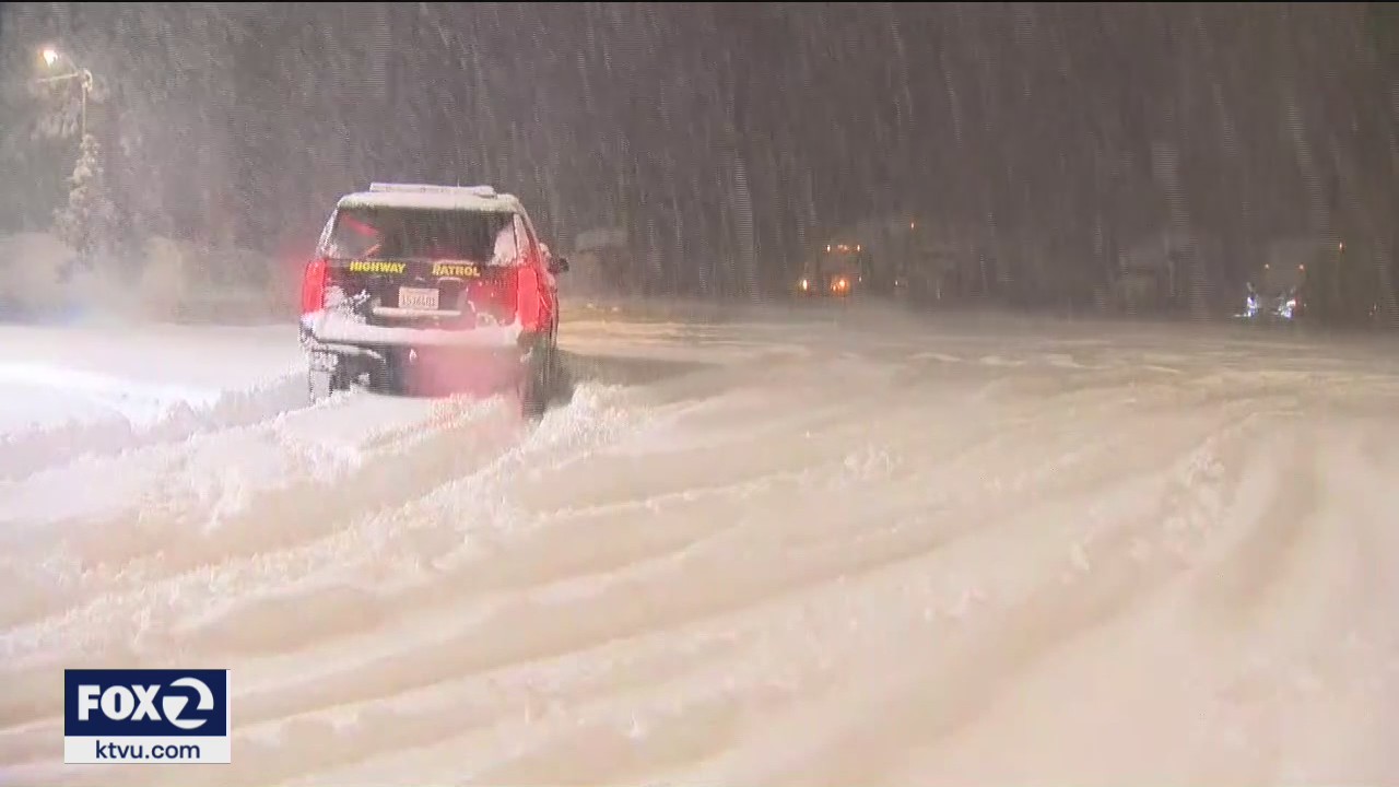 Blizzard dumps several feet of snow in Sierra Nevada mountains