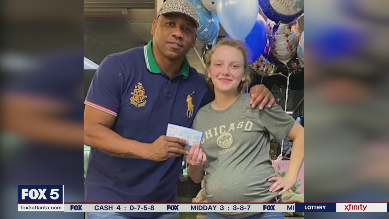 Georgia pastor gives Waffle House waitress life-changing tip