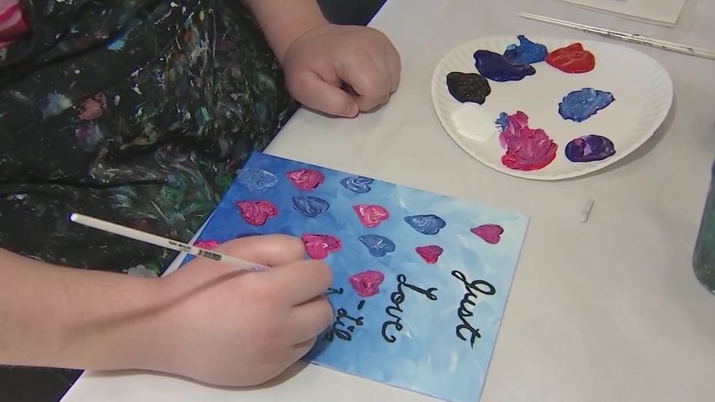 Community Cares: Surprise counseling center helping struggling kids with art