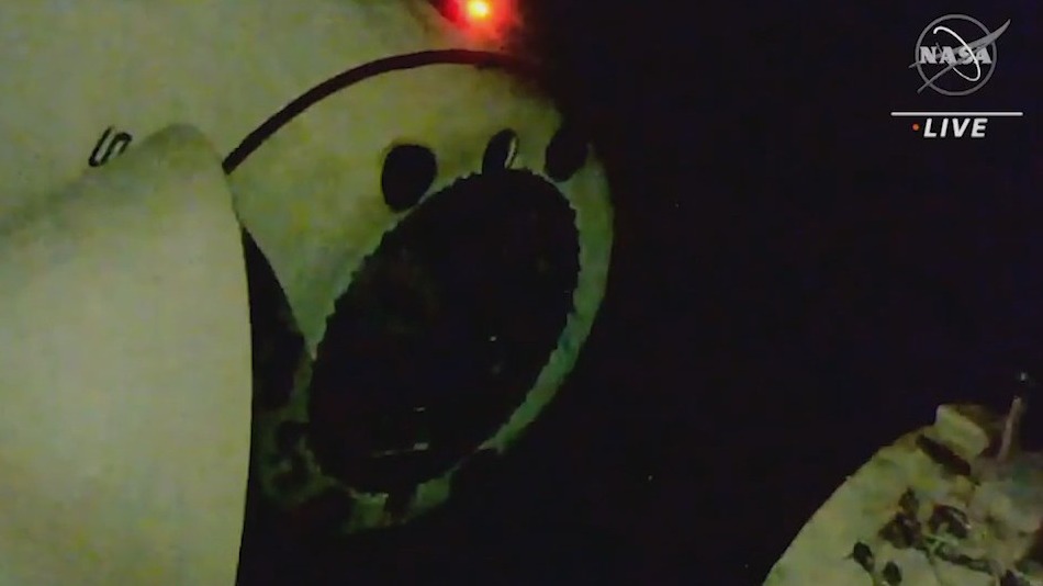 SpaceX Crew Dragon 'Resilience' completes first nighttime splashdown