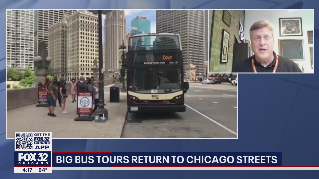 Big Bus double-decker tour buses back on Chicago streets