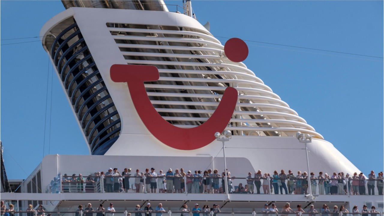 Cruise passenger says 'waster water' flooded room, ruined vacation