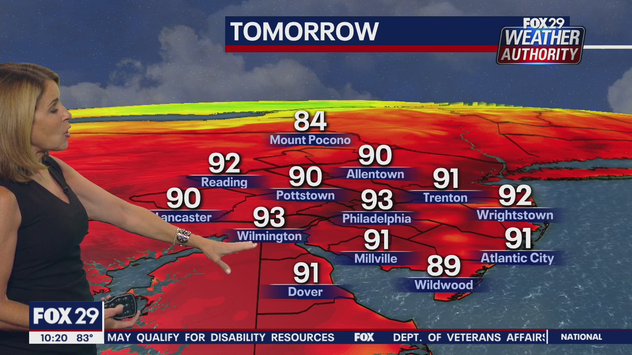 Weather Authority: 10 p.m. Monday update