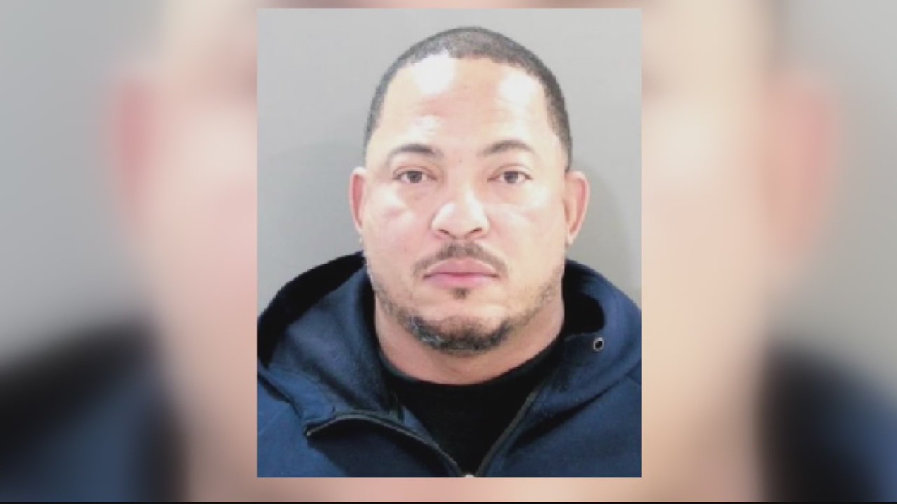Detroit police lieutenant accused of sexually assaulting other officers