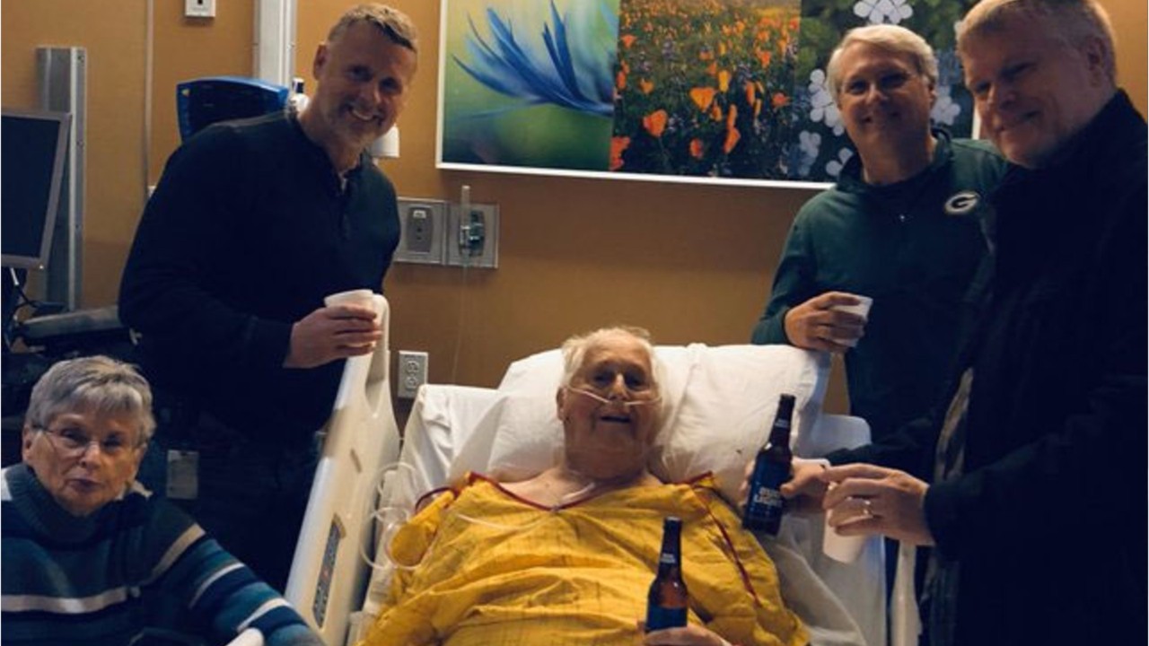 Dad has last beer with 3 sons hours before his death