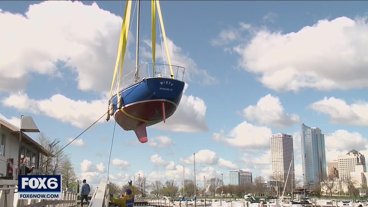 Boats launch for Milwaukee sailing season