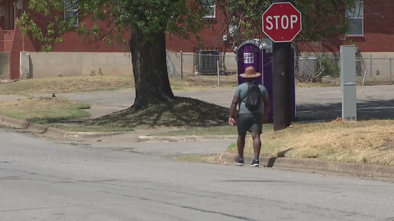 Fort Worth attorney walking to governor's office in Austin to help bring about police reform