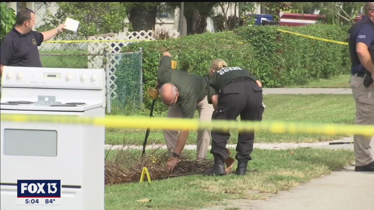 Deputy shoots stabbing suspect who pulled a gun