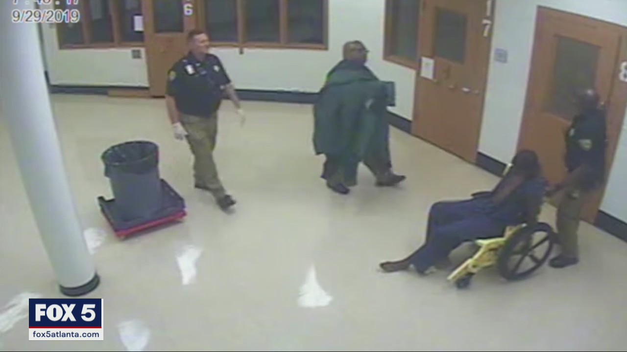 Cobb County inmate dies inside jail from ulcer