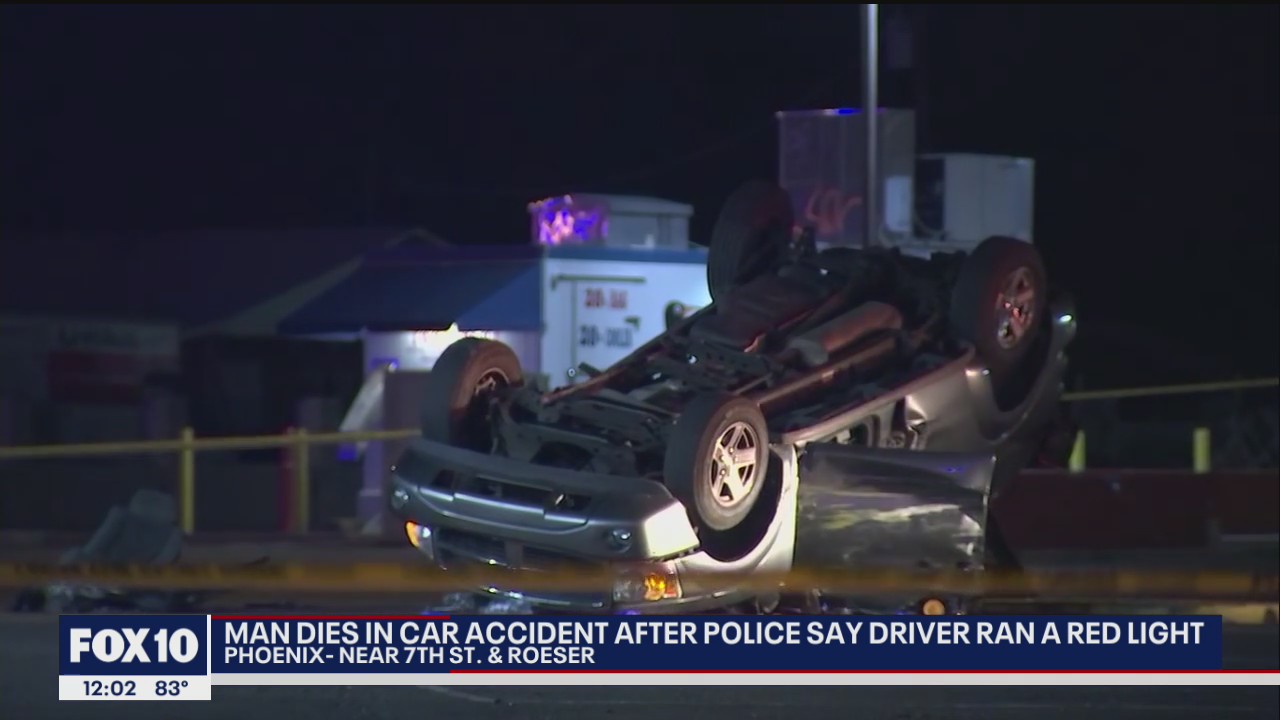 Phoenix Police: Man dies in accident after driver ran a red light